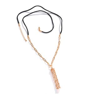 SOHI Women Golden Necklace