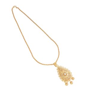 SOHI Women's Royal Pendant Necklace