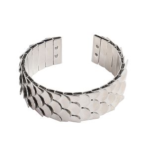 SOHI Women's Silver Scale Cuff Bracelet